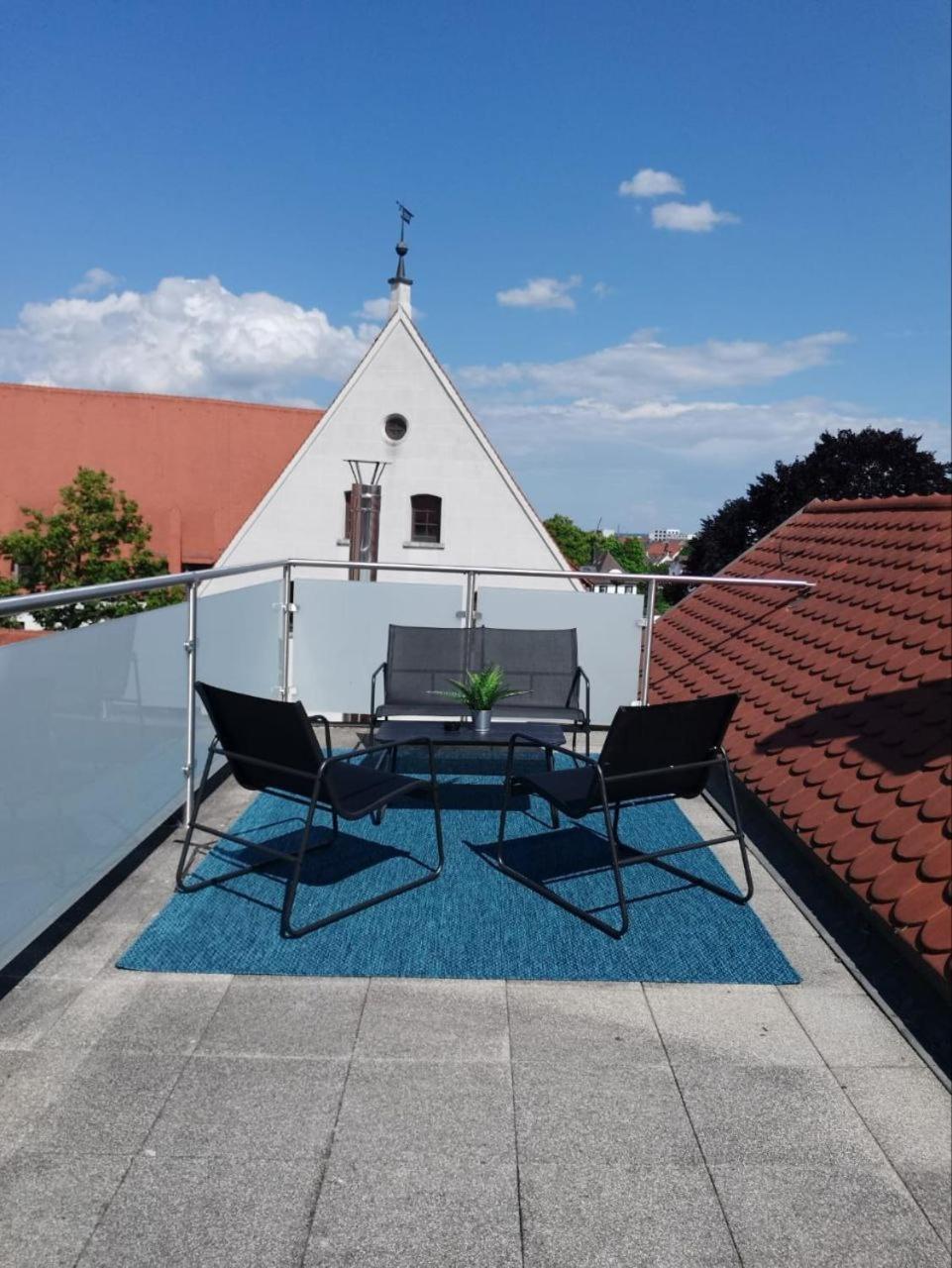 Ruhig Und Zentral An Der Donau Appartement Ulm Buitenkant foto